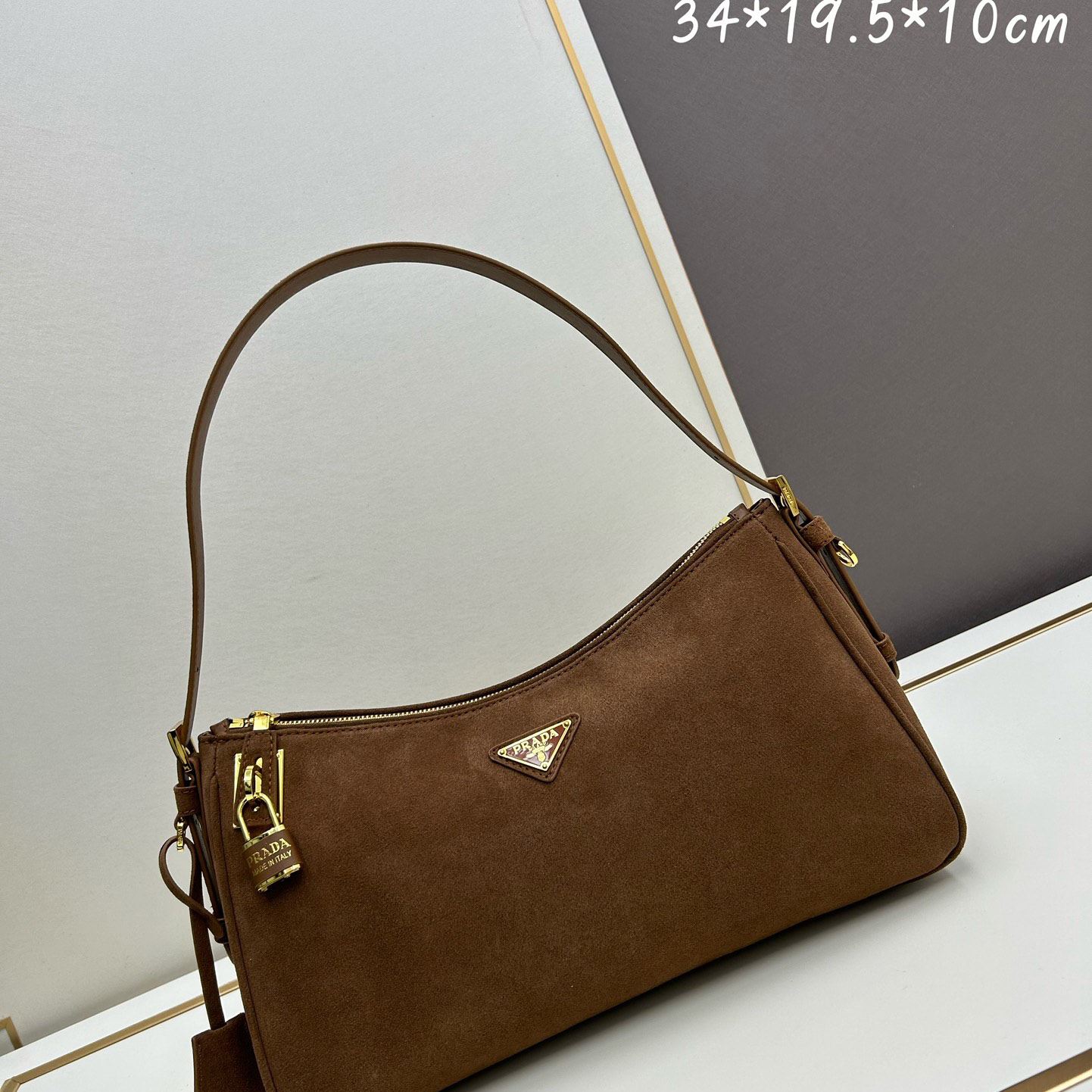 Pra*a top handle bags